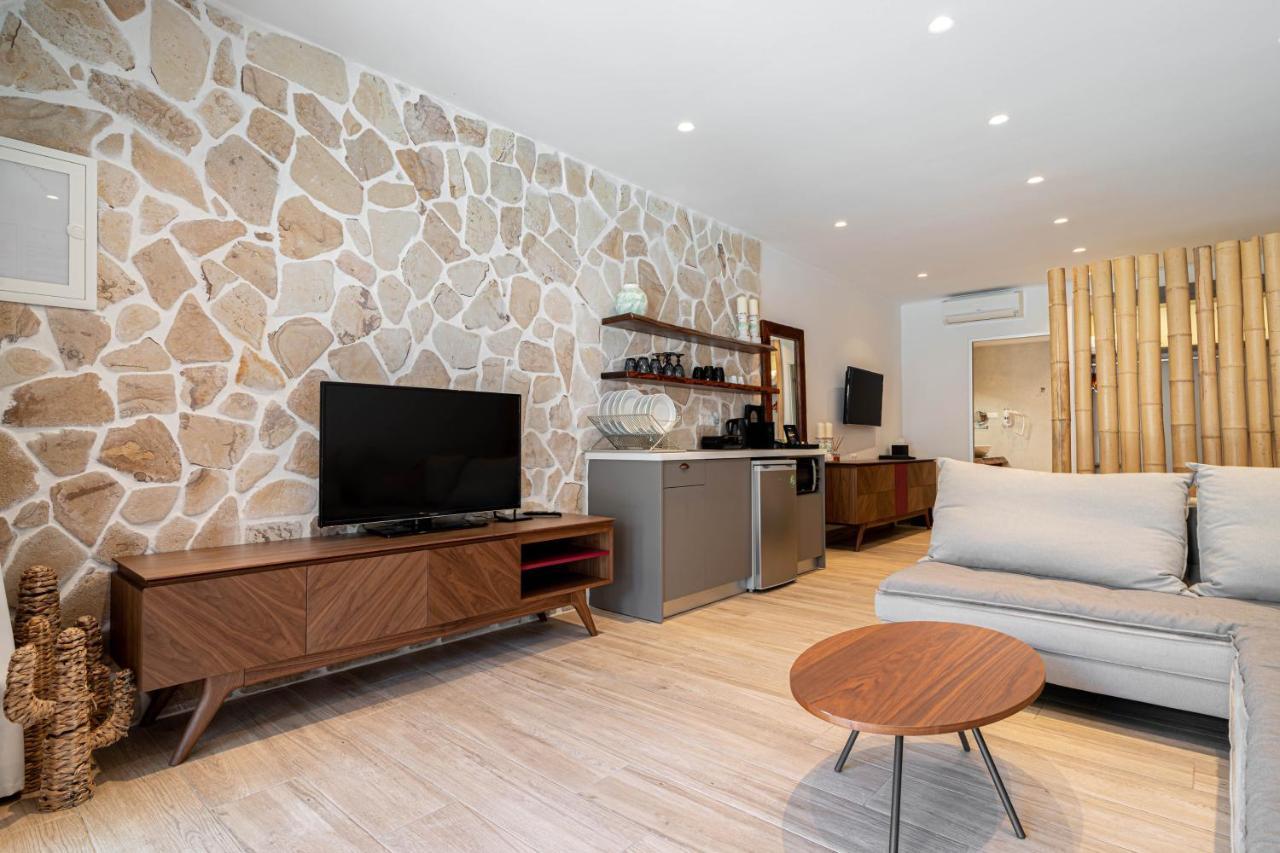 F & S Lounge Suites Parga Exterior photo