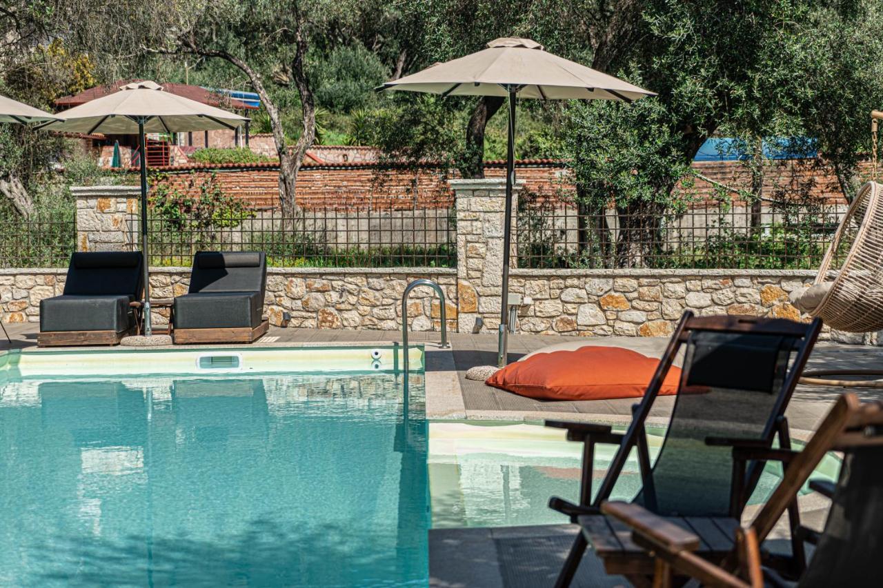 F & S Lounge Suites Parga Exterior photo